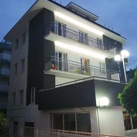 Hotel Brennero Rimini Esterno foto