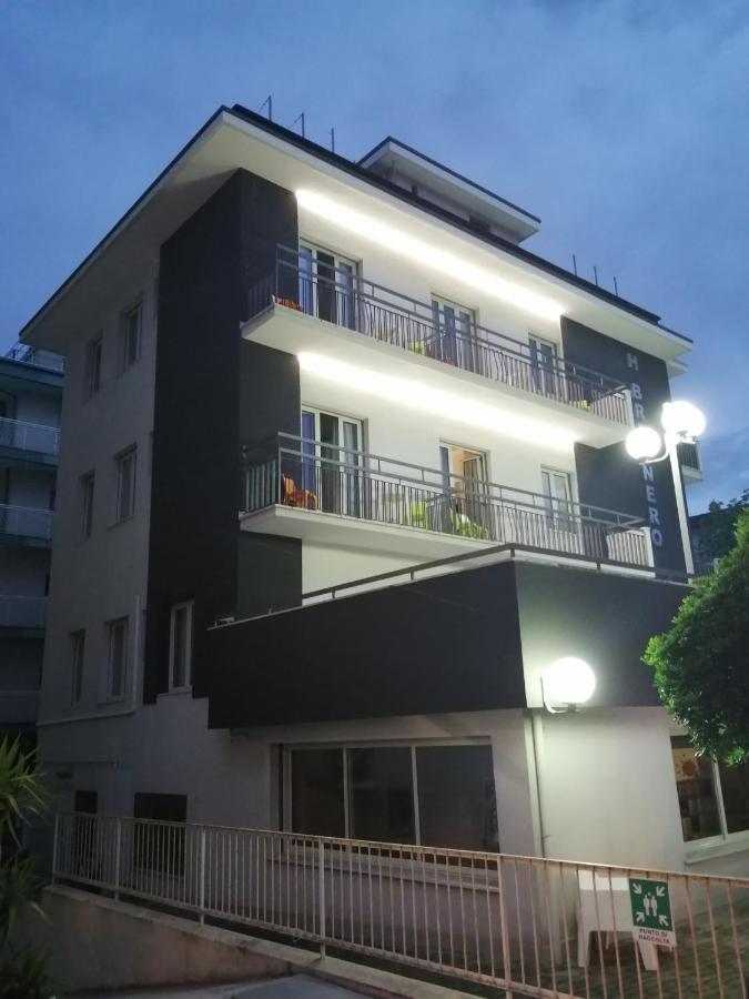 Hotel Brennero Rimini Esterno foto